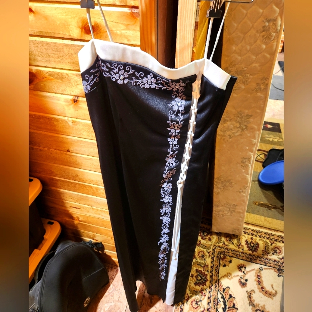 Prom dress